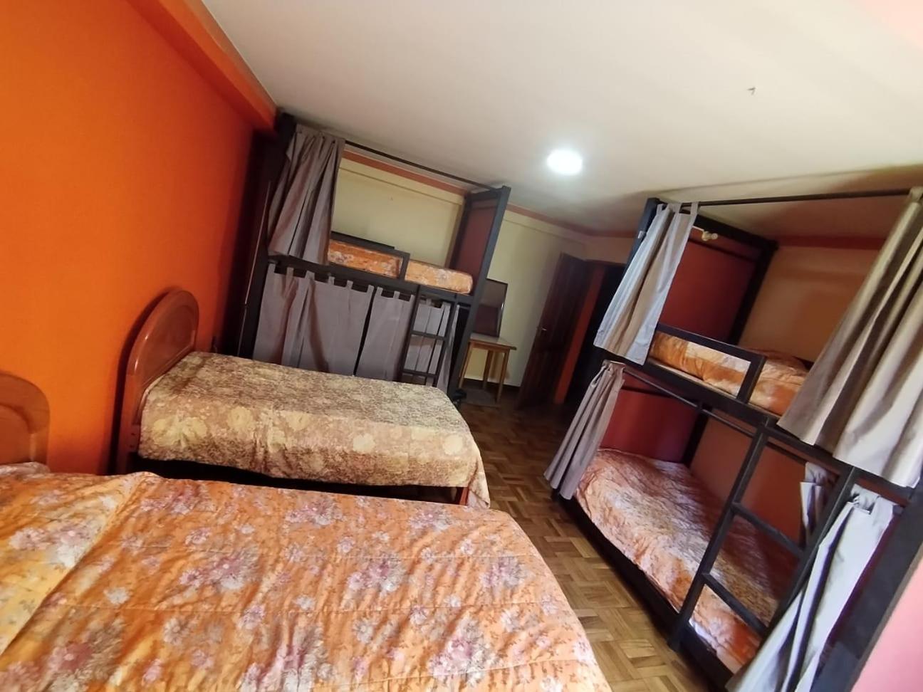 Yati Hostal La Paz Ngoại thất bức ảnh