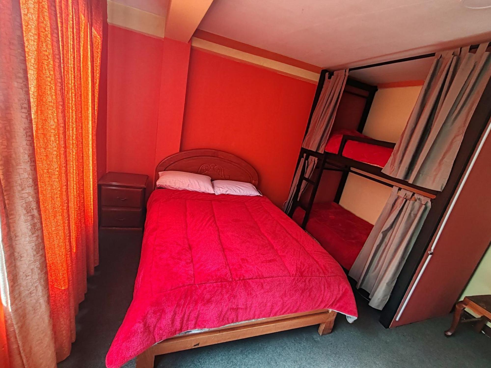 Yati Hostal La Paz Ngoại thất bức ảnh