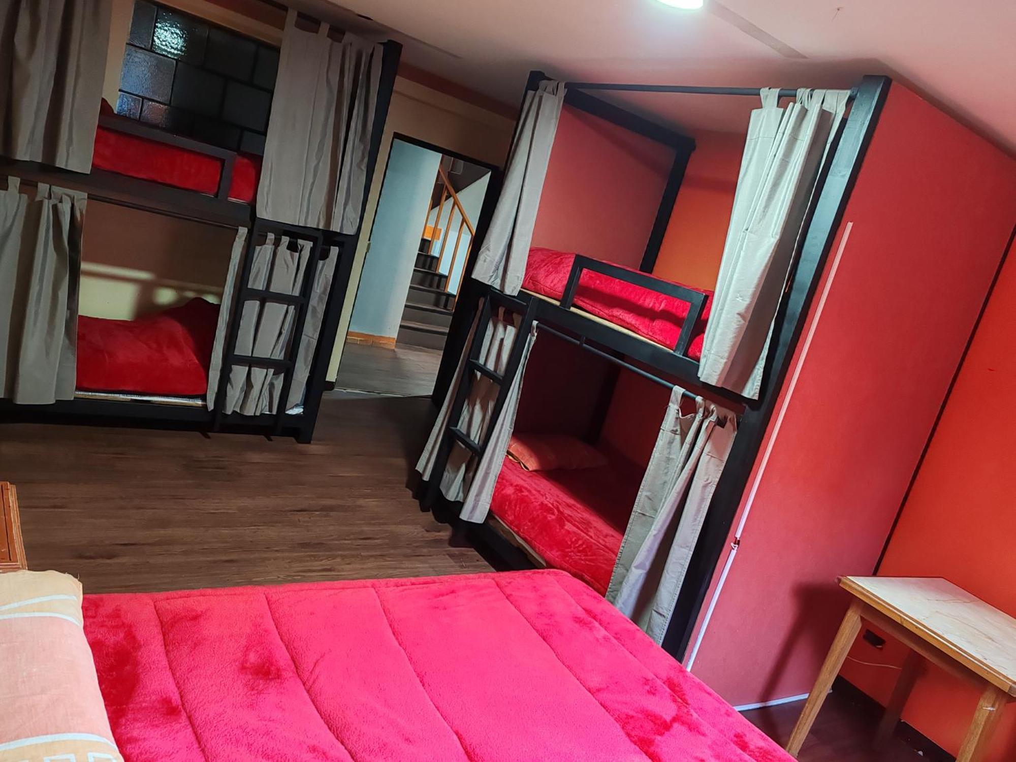 Yati Hostal La Paz Ngoại thất bức ảnh